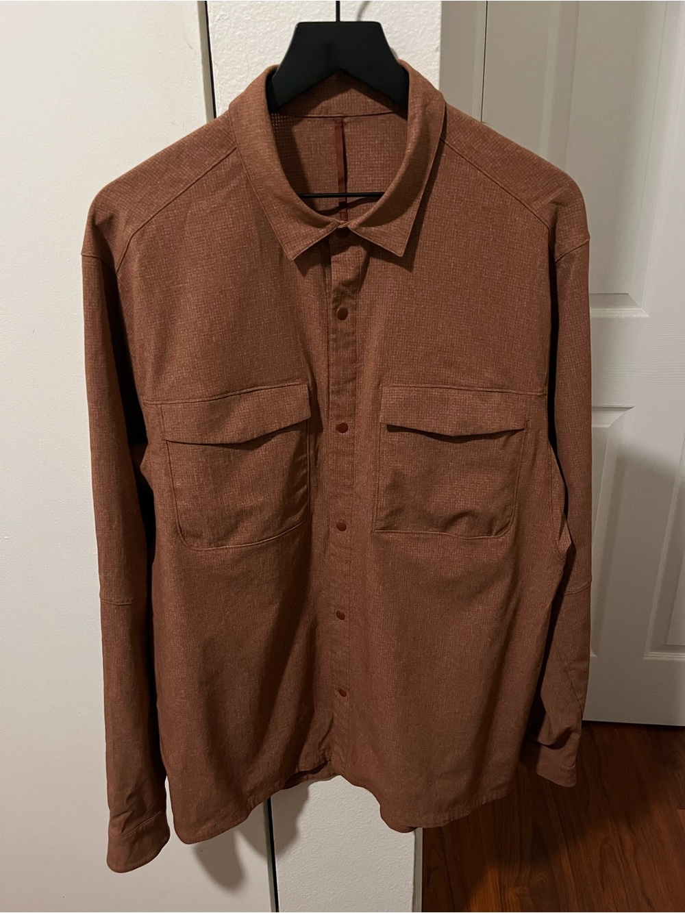 Snap Button Front Long Sleeve Shirt Jacket in Rust Brown